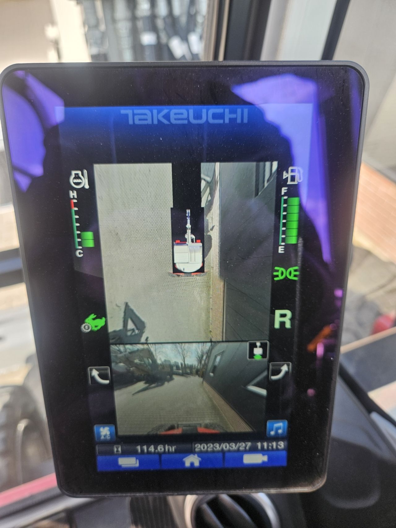 Takeuchi TB370W Stage V Demo