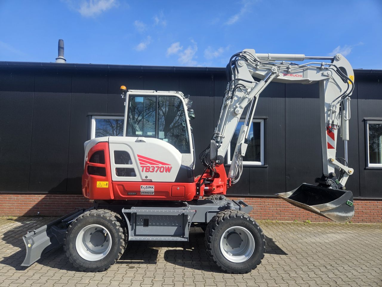 Takeuchi TB370W Stage V Demo