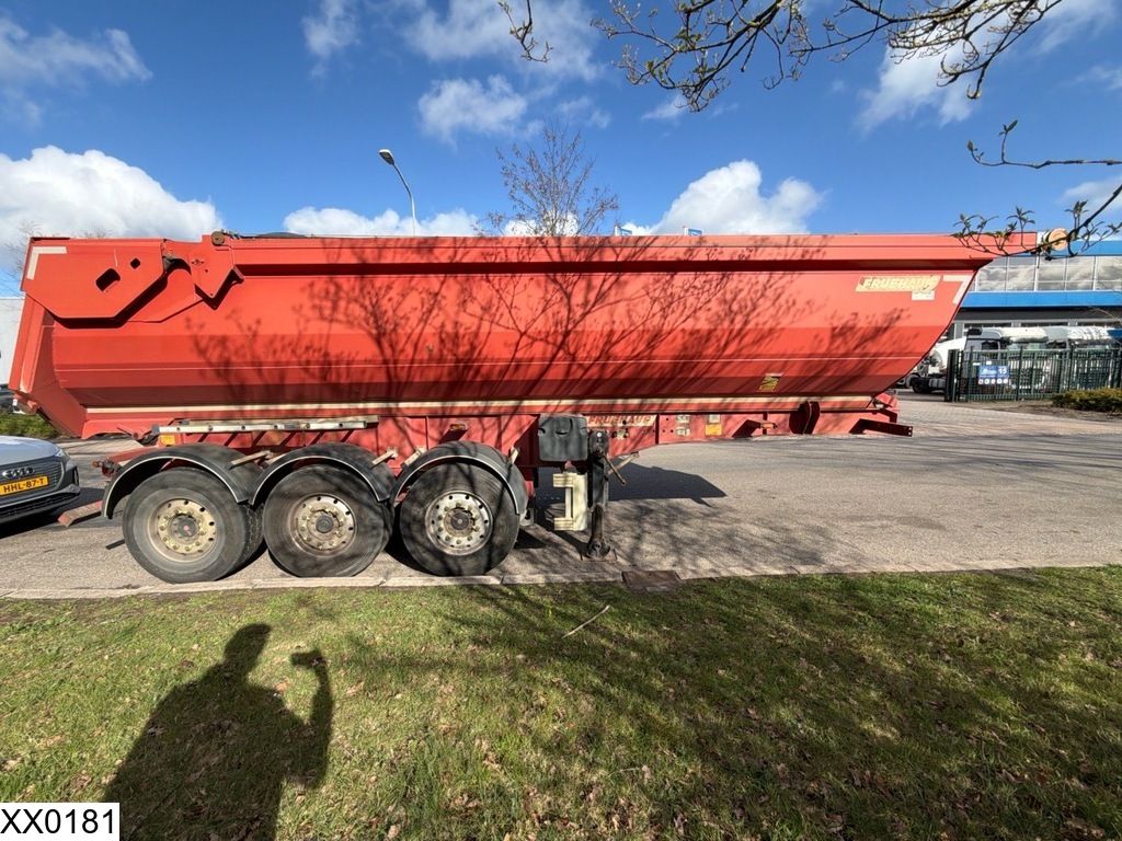 Fruehauf kipper Lift shaft