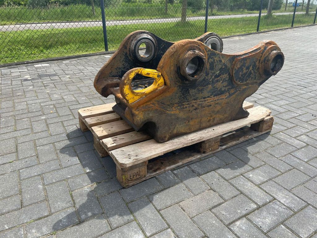 Klepp Mek KM90-D | HYDRAULIC QUICK COUPLER | SNELWISSEL | SCHNELLWECHSLER