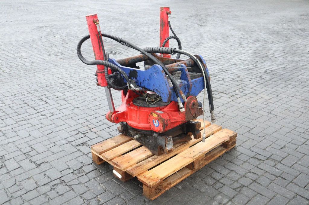 INDEXATOR ROTOTILT RT80 | TILTROTATOR | S70