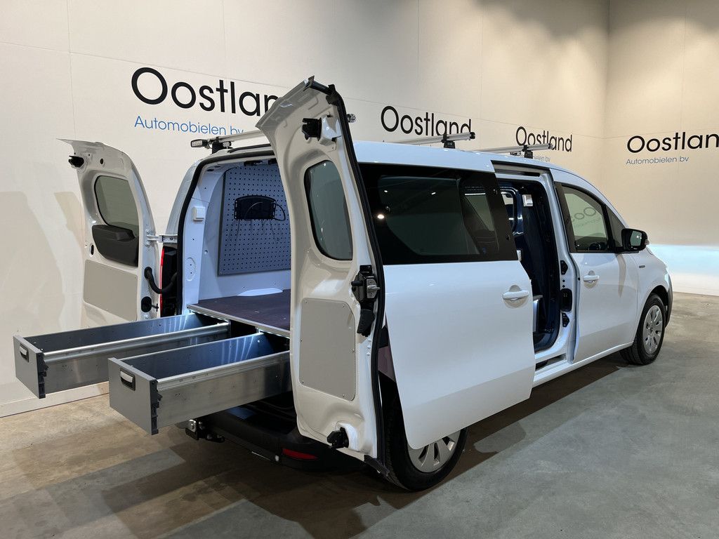 Mercedes-Benz eCitan L2 Pro 51 kWh / 100% Elektrisch !! / Servicebus / Modul-System Inrichting / Euro 6 / 220V. / Airco / Cruise Control / Camera / CarPlay / Trekhaak / LED / 1.800 KM !!