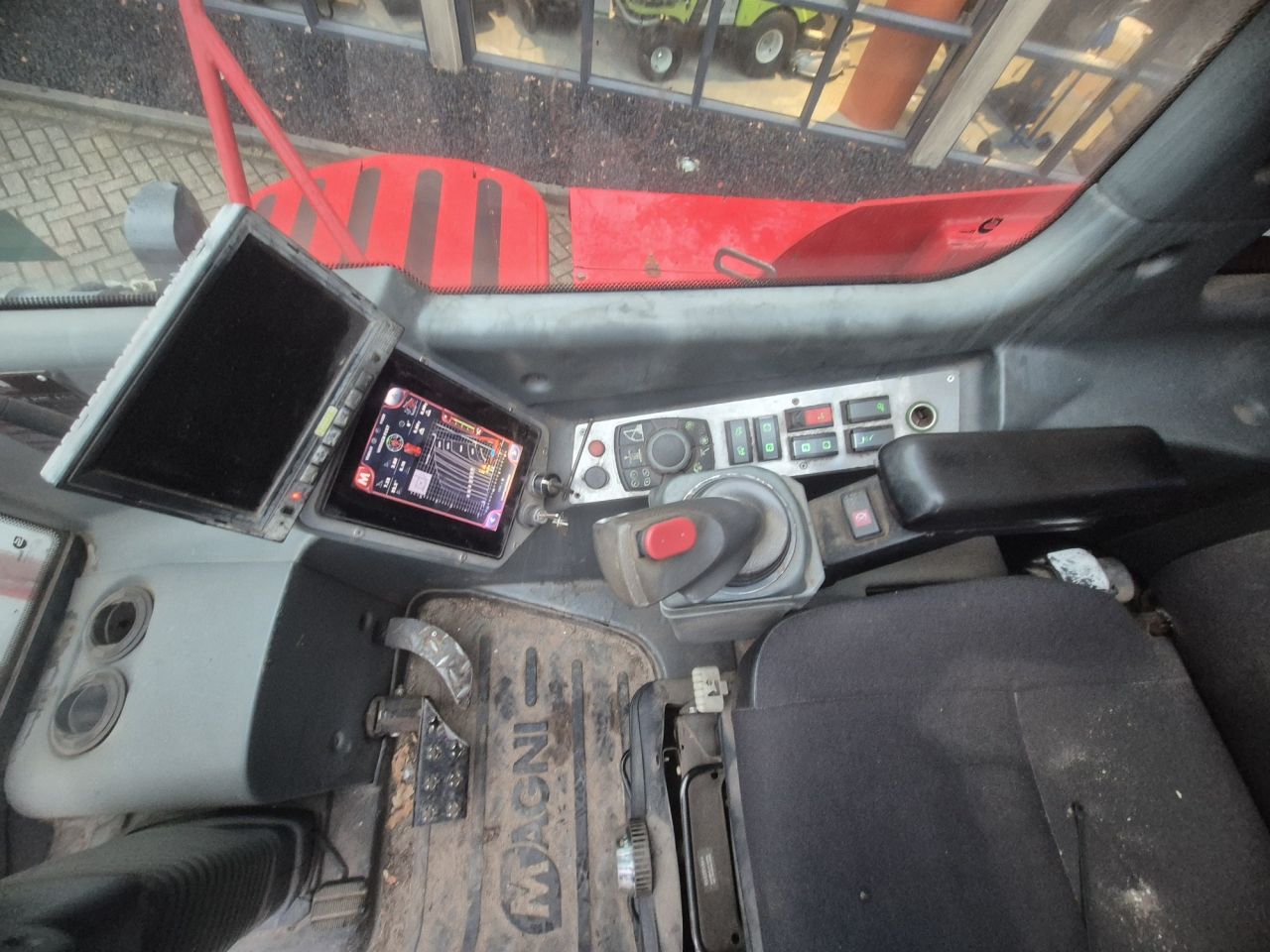 Gebruikte MAGNI RTH 5.25 Smart S-D/C roterende verreiker 25 m