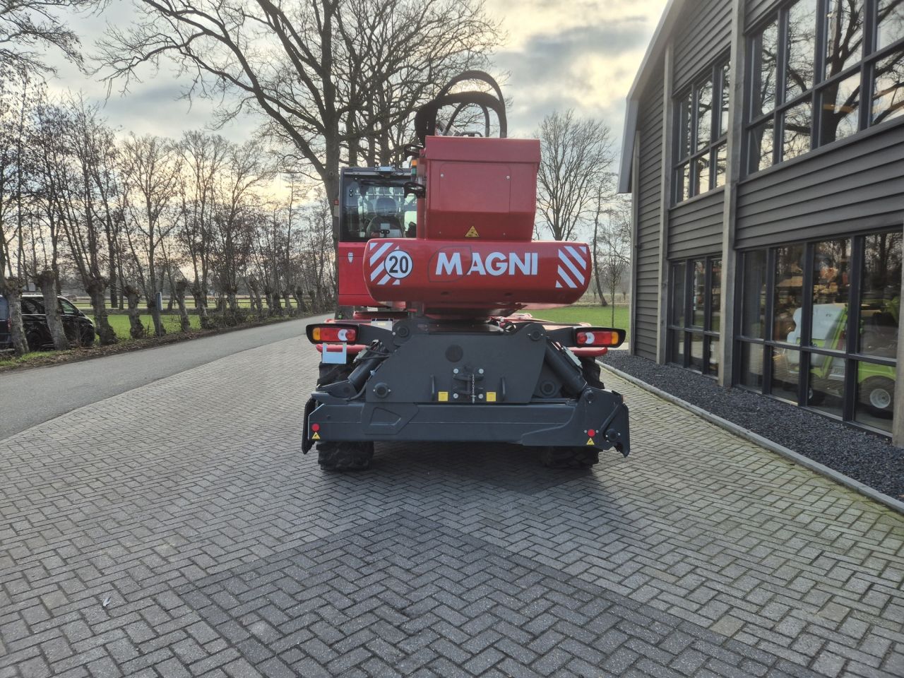 Gebruikte MAGNI RTH 6.25 D/D roterende verreiker 25 m