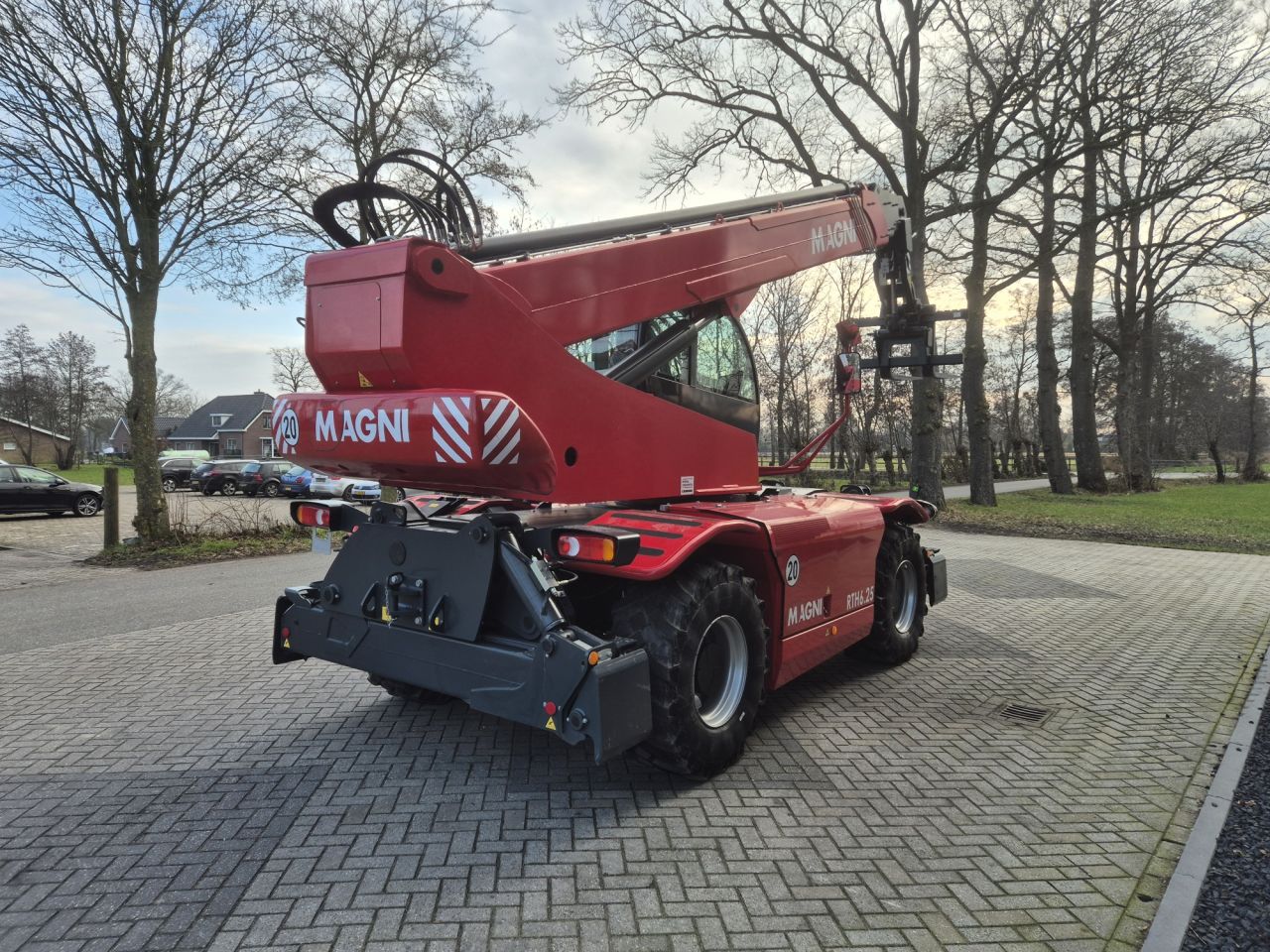 Gebruikte MAGNI RTH 6.25 D/D roterende verreiker 25 m