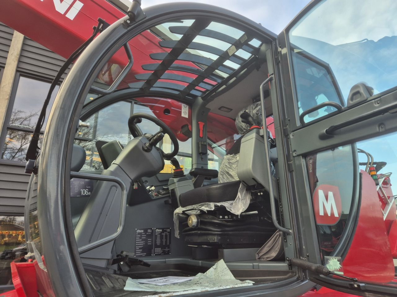 Gebruikte MAGNI RTH 6.25 D/D roterende verreiker 25 m