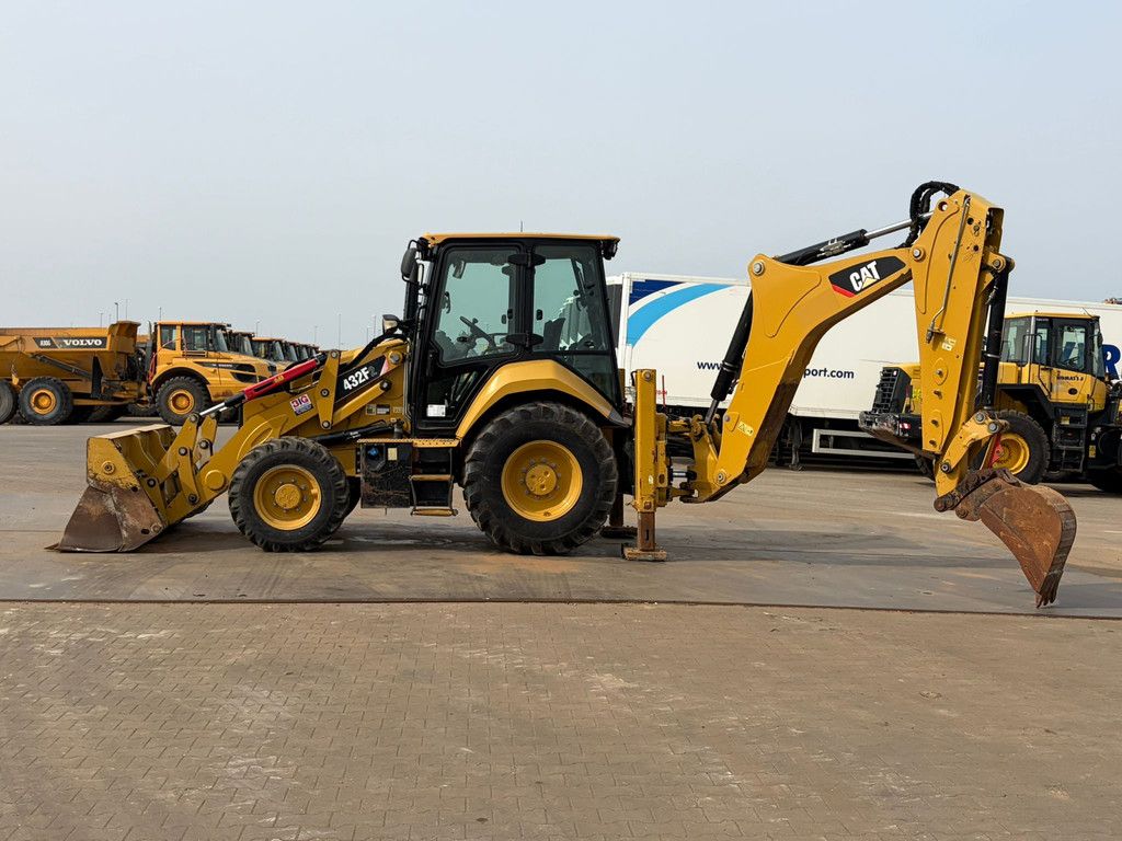 Caterpillar 432F2