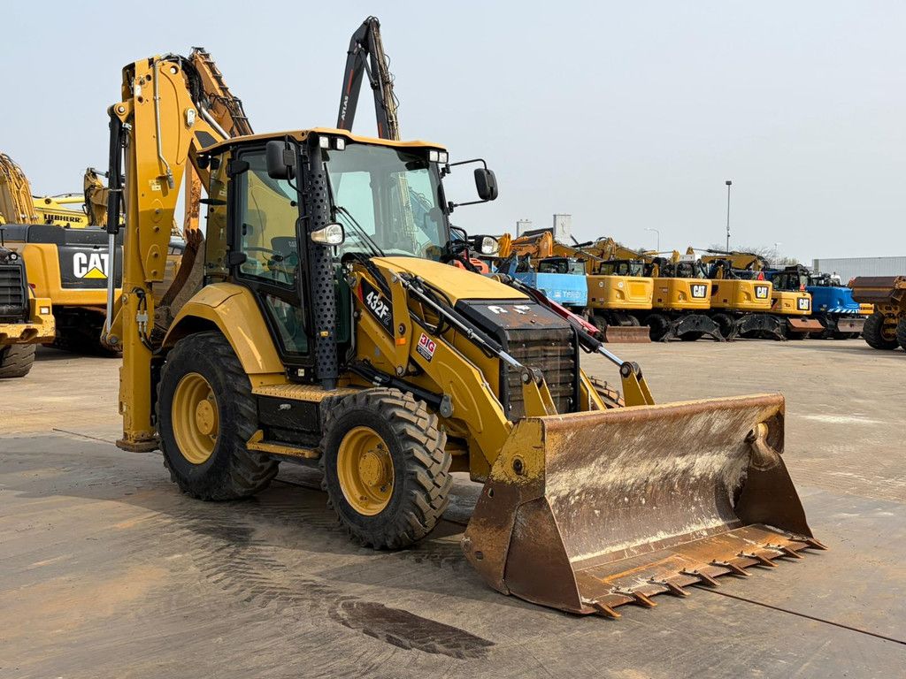 Caterpillar 432F2