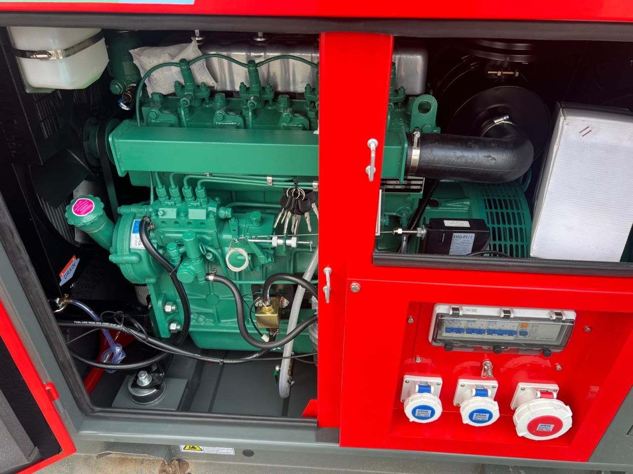 Nieuwe ASHITA AG3-50 diesel generator 50 KVA