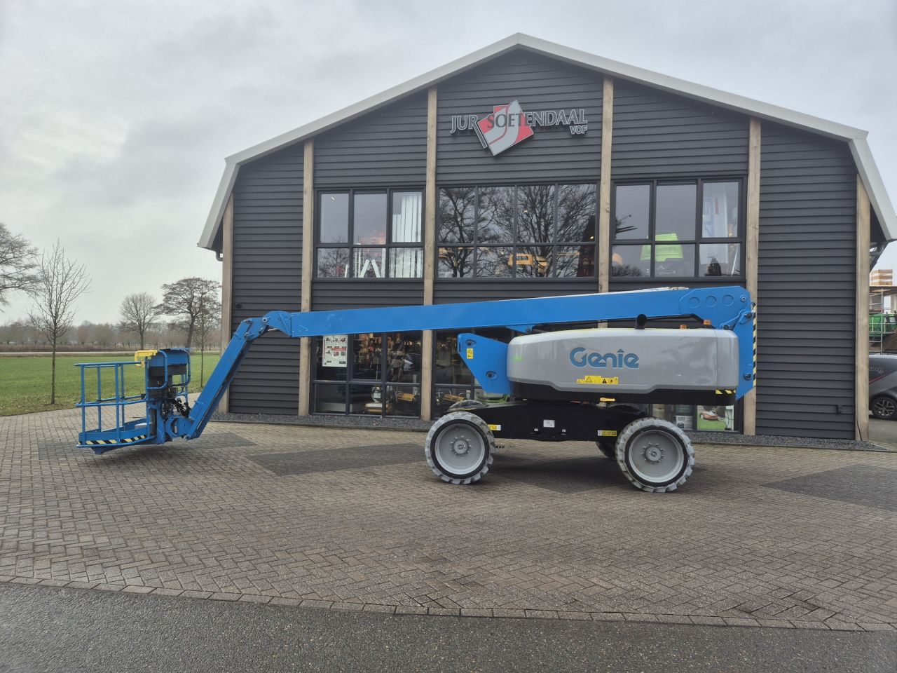 Gebruikte GENIE S60FE telescoop hoogwerker met werkhoogte 20,6 m