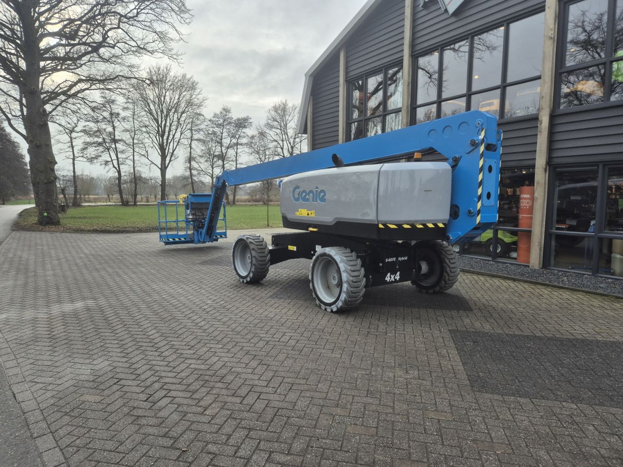 Gebruikte GENIE S60FE telescoop hoogwerker met werkhoogte 20,6 m