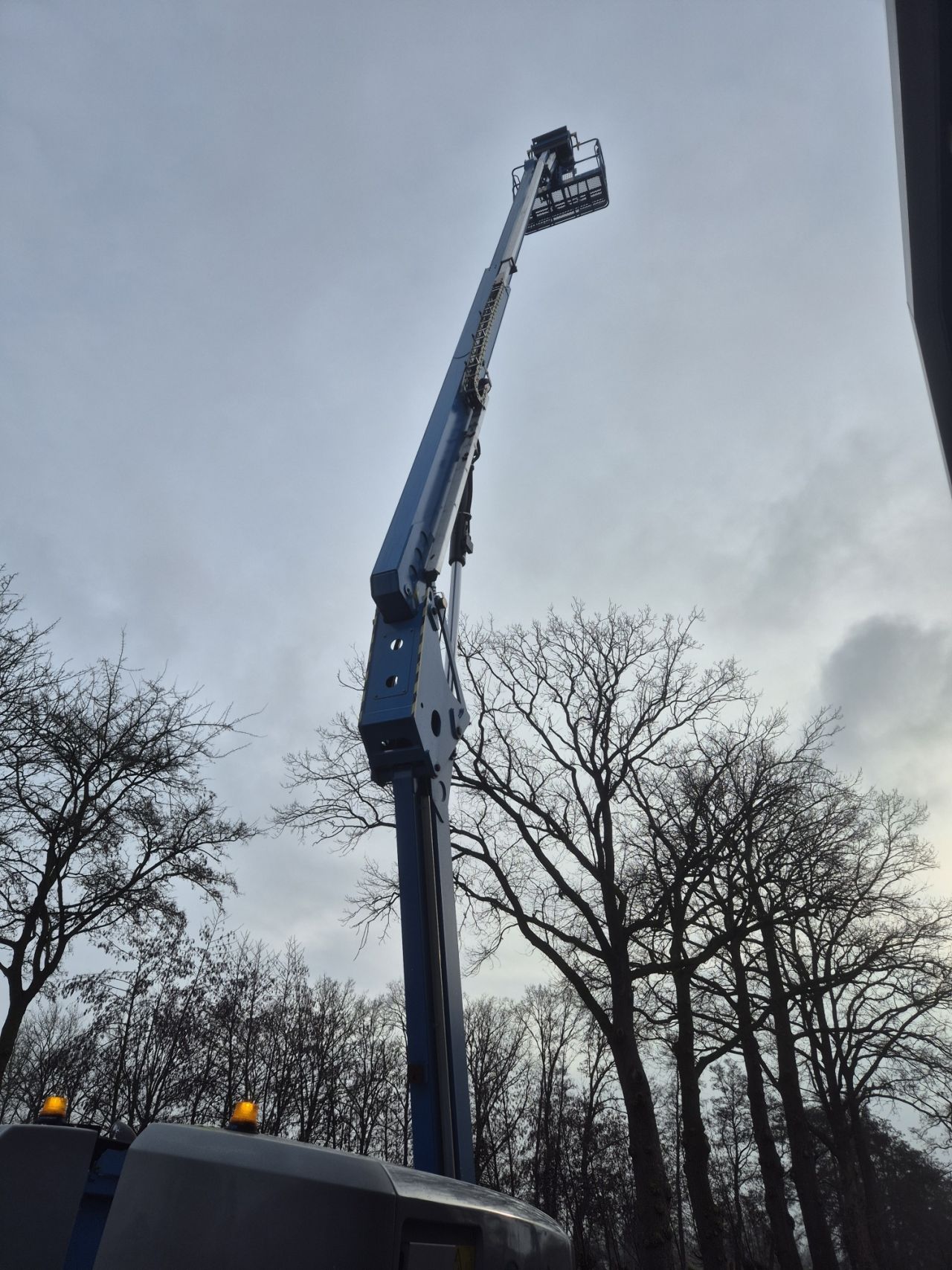 Gebruikte GENIE S60FE telescoop hoogwerker met werkhoogte 20,6 m