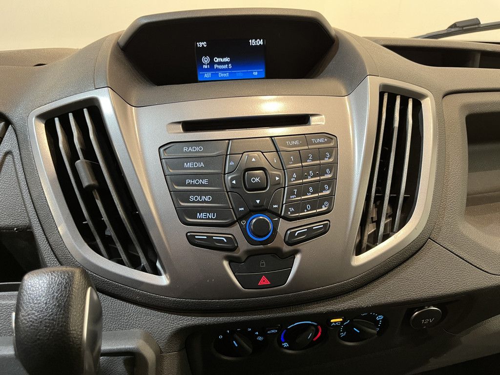 Ford Transit 350 2.0 TDCI L2H2 Trend 130 PK Automaat / Servicebus / Sortimo Inrichting / Euro 6 / Airco / Cruise Control / Camera / 3-Zits