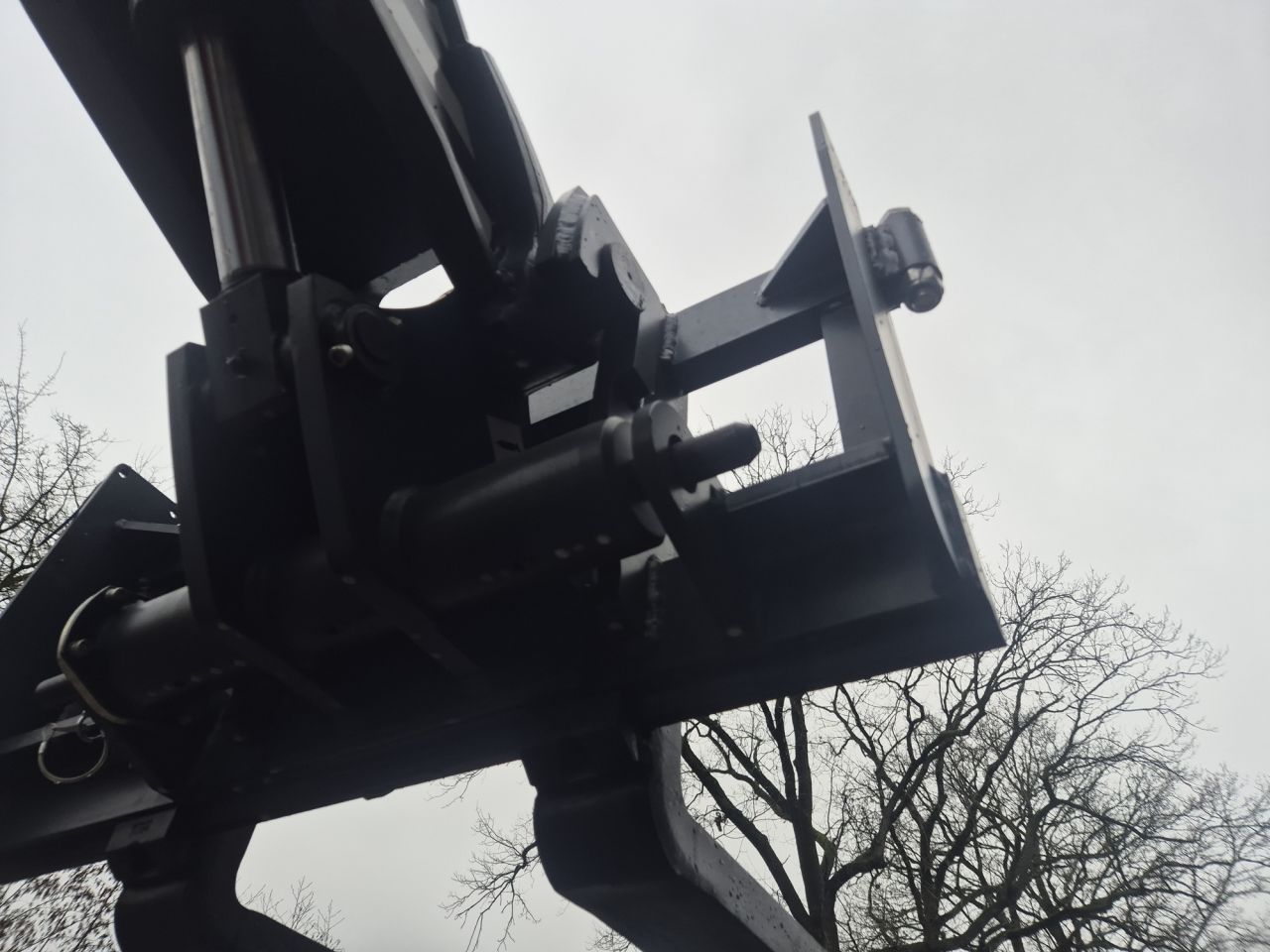 Nieuwe MAGNI TH 3.6 starre verreiker met hefhoogte tot 6 m