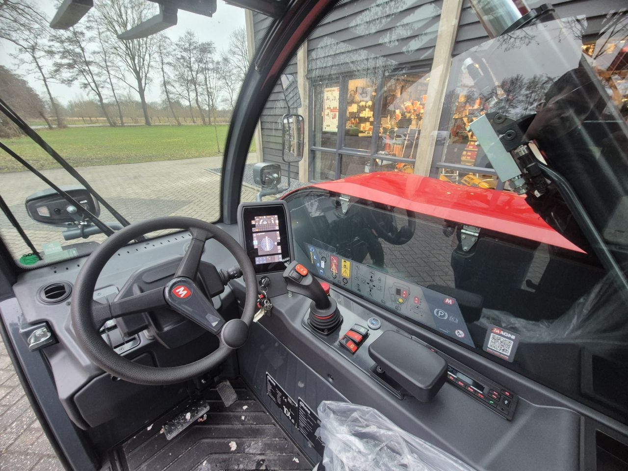 Nieuwe MAGNI TH 3.6 starre verreiker met hefhoogte tot 6 m