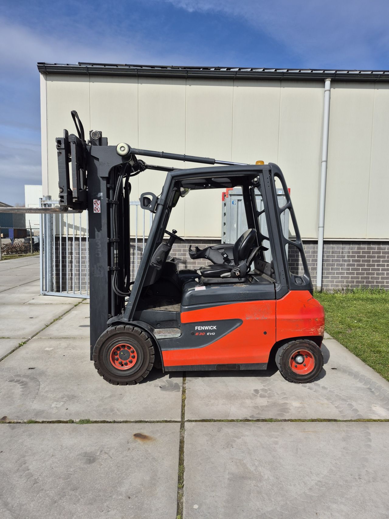 Linde E30-01 triplex sideshift vorkversteller bj 2011 3222 uur