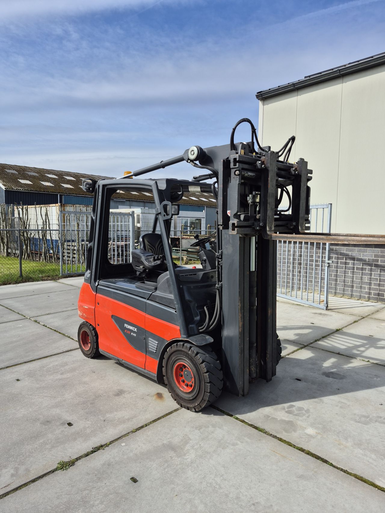 Linde E30-01 triplex sideshift vorkversteller bj 2011 3222 uur