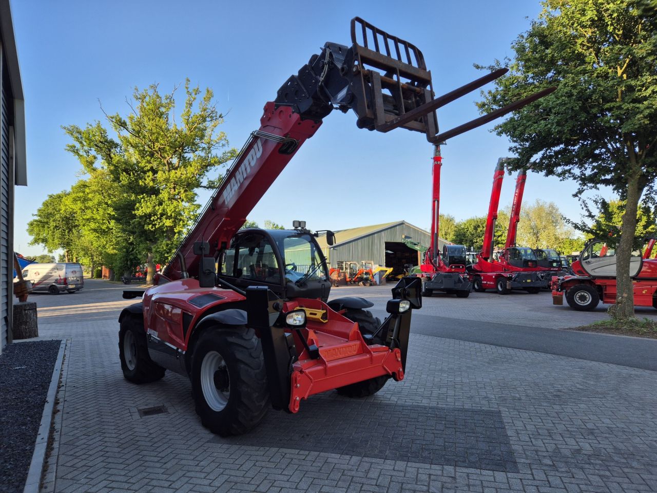 Gebruikte MANITOU MT 1840 privilege verreiker hefhoogte 18 m