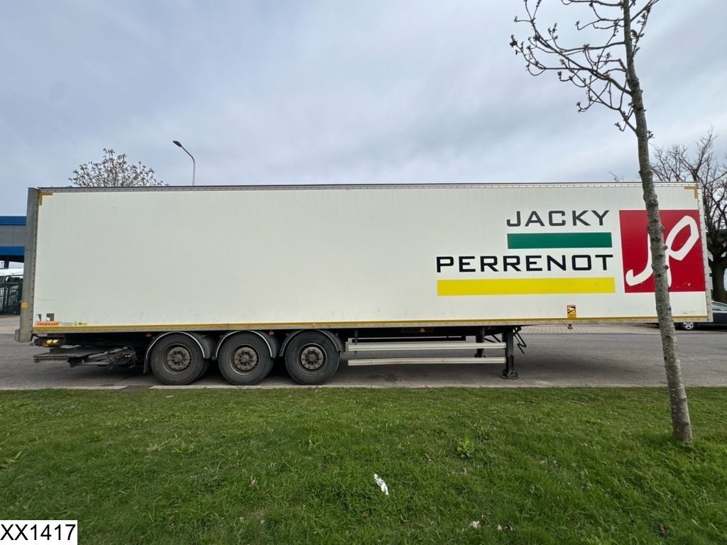 Fruehauf gesloten bak Dhollandia