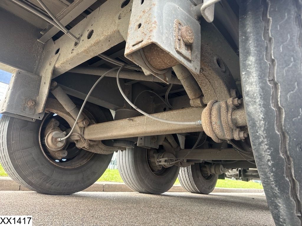 Fruehauf gesloten bak Dhollandia