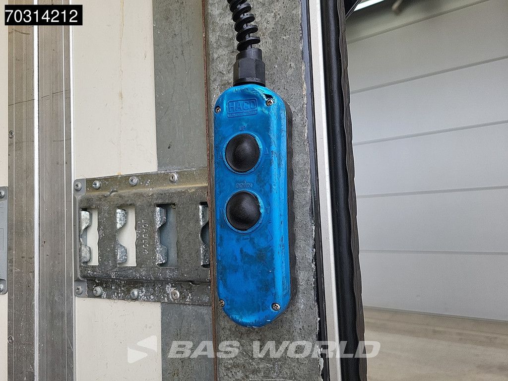 Mercedes Atego Atego 1318 4X2 NL-Truck APK 1500kg Ladebordwand Automatic Euro 6