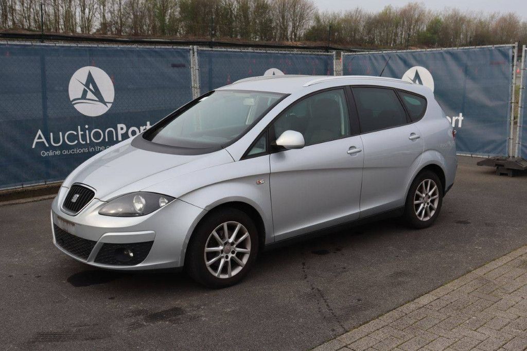 Pkw SEAT Altea XL Diesel 105 PS 2009 (Marge)