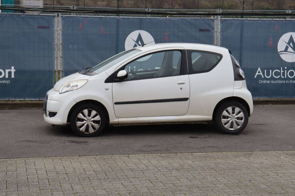 Passenger car Citroën C1 Petrol 68hp 2011 (Margin)