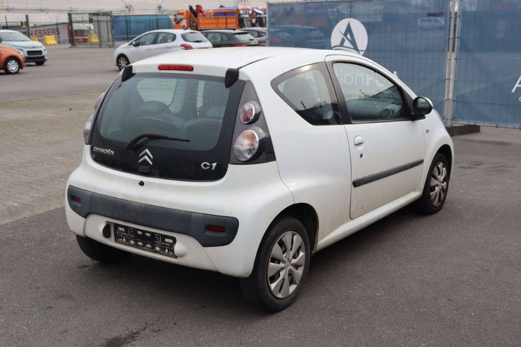 Passenger car Citroën C1 Petrol 68hp 2011 (Margin)