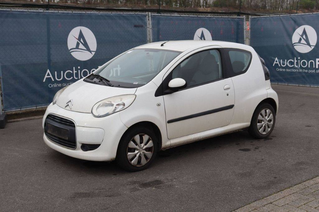 Passenger car Citroën C1 Petrol 68hp 2011 (Margin)