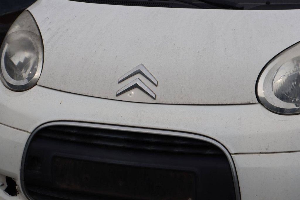 Passenger car Citroën C1 Petrol 68hp 2011 (Margin)