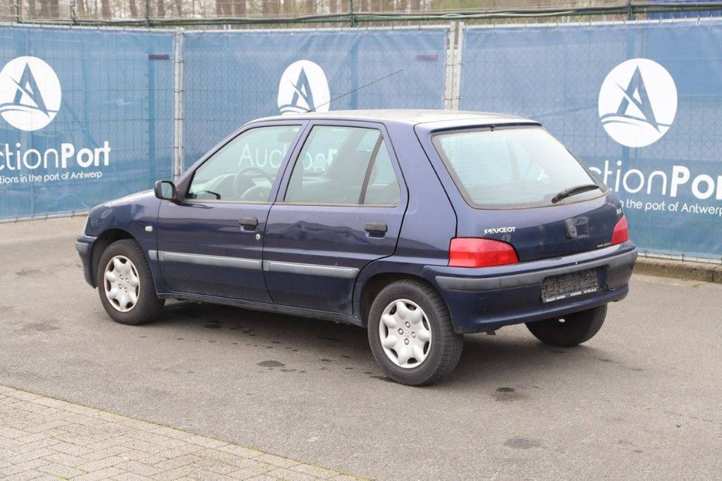 Passenger car Peugeot 106 Petrol 68hp 2003 (Margin)