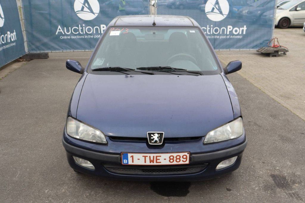 Passenger car Peugeot 106 Petrol 68hp 2003 (Margin)