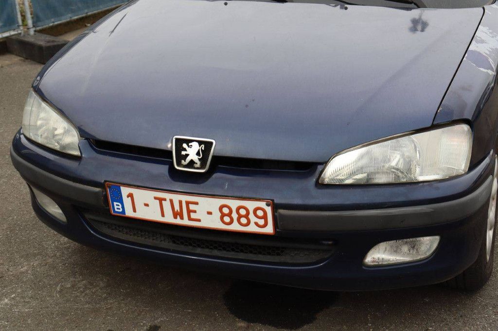 Passenger car Peugeot 106 Petrol 68hp 2003 (Margin)