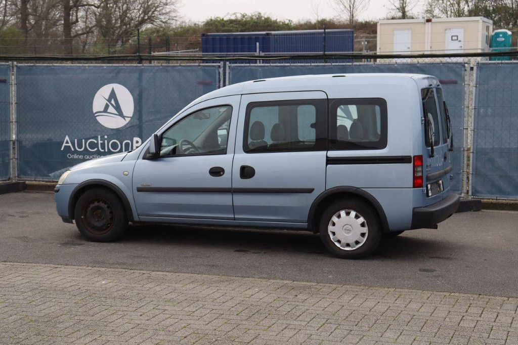 Passenger car Opel Combo Diesel 100hp 2004 (Margin)