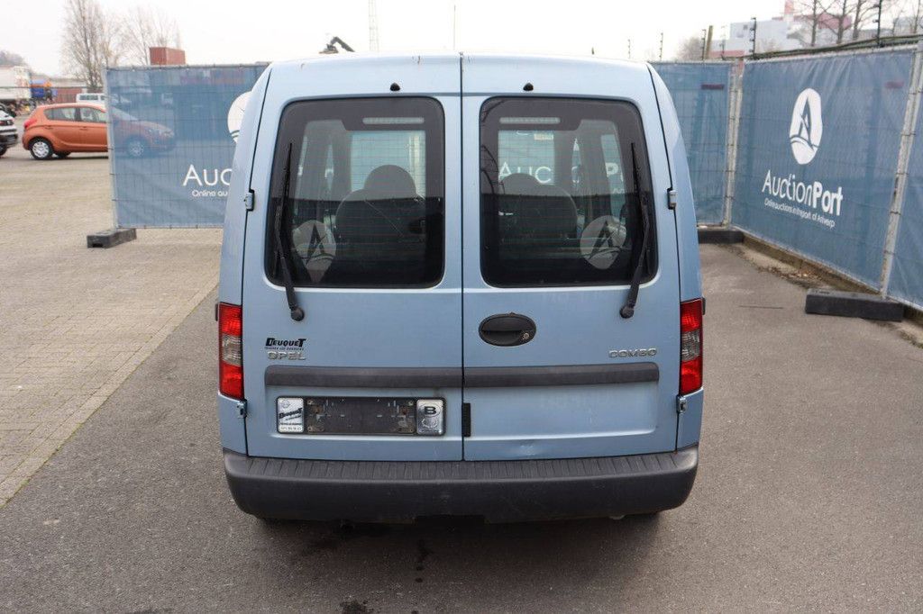 Passenger car Opel Combo Diesel 100hp 2004 (Margin)