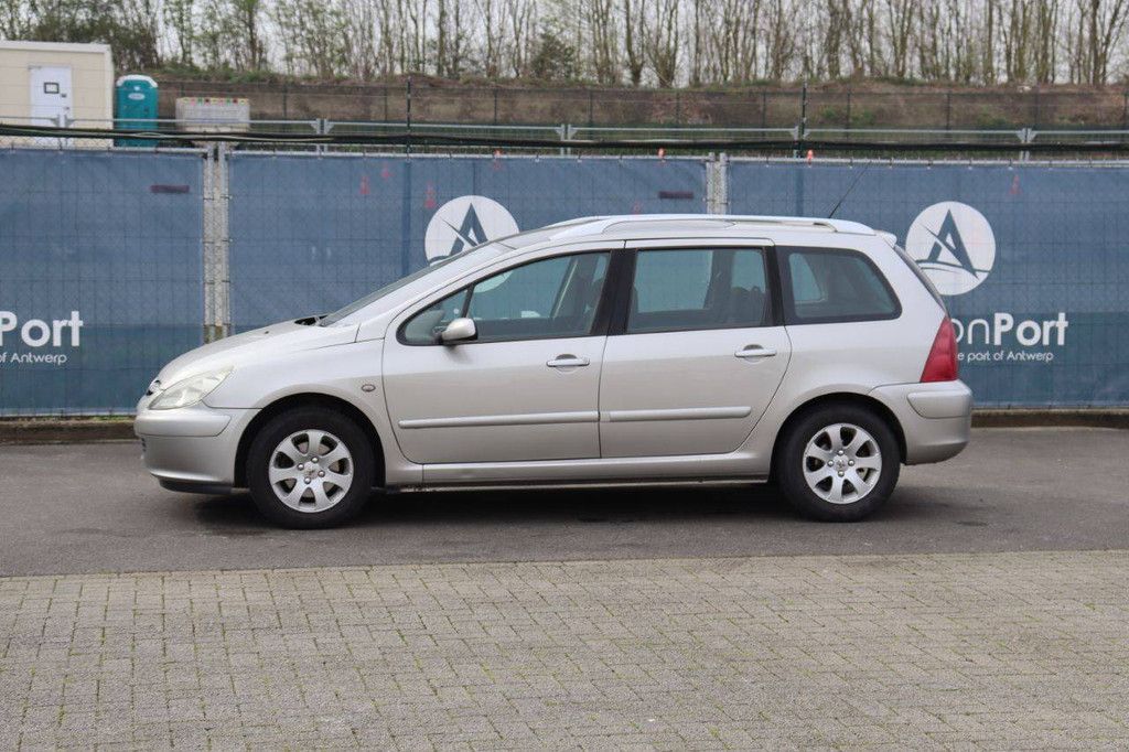 Passenger car Peugeot 206 Petrol 110hp 2005 (Margin)