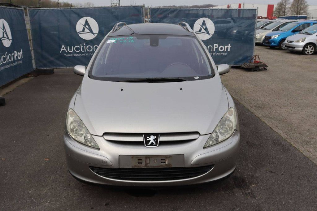 Passenger car Peugeot 206 Petrol 110hp 2005 (Margin)