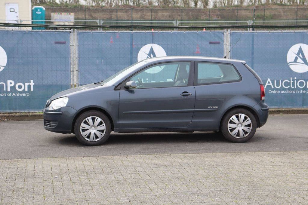 Passenger car Volkswagen Polo Petrol 80hp 2008 (Margin)