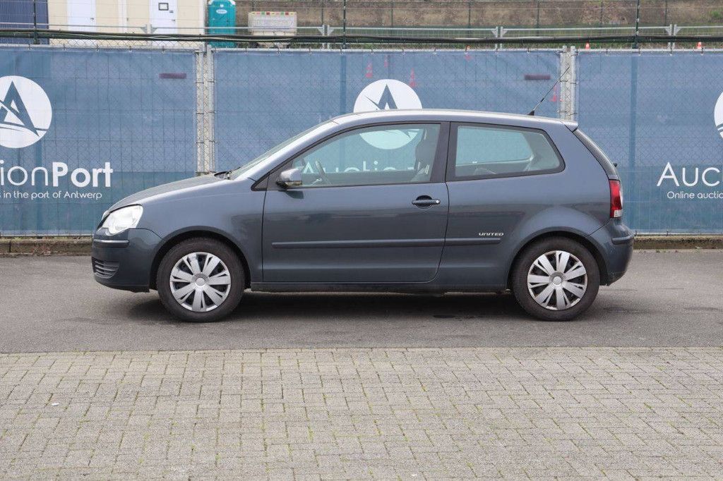 Passenger car Volkswagen Polo Petrol 80hp 2008 (Margin)