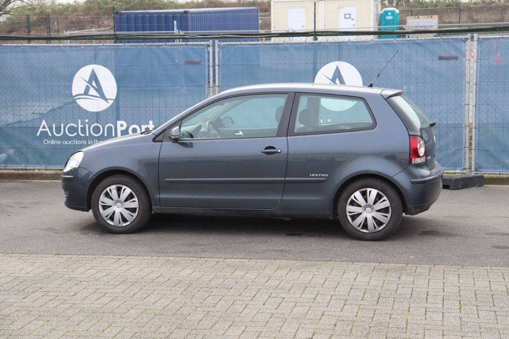 Passenger car Volkswagen Polo Petrol 80hp 2008 (Margin)