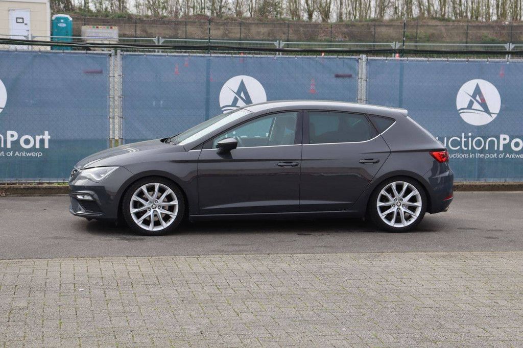 Passenger car SEAT LEON Petrol 190hp 2019 (Margin)