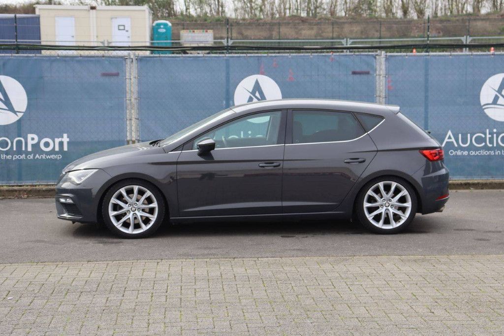 Passenger car SEAT LEON Petrol 190hp 2019 (Margin)