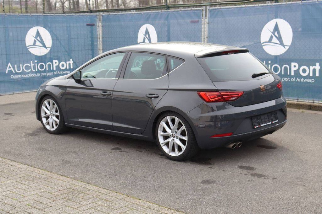 Passenger car SEAT LEON Petrol 190hp 2019 (Margin)