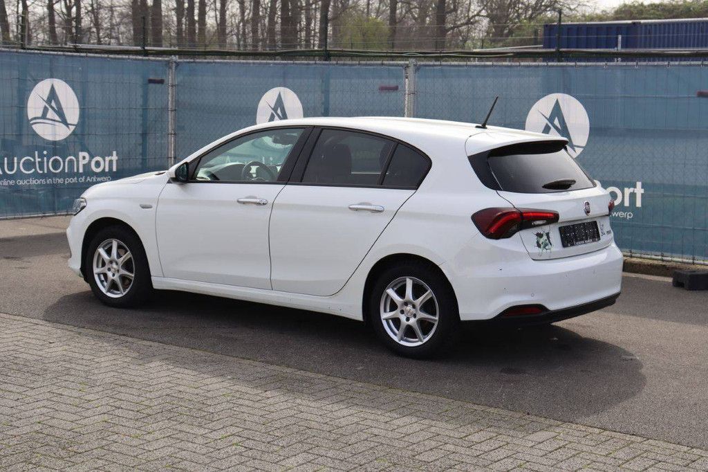 Passenger car Fiat Tipo Petrol 101hp 2022 (Margin)