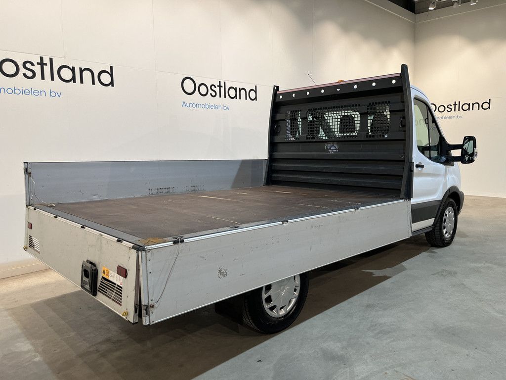 Ford Transit 350 2.0 TDCI L2H1 Trend Open Laadbak / Euro 6 / Trekhaak / Airco / Cruise Control / 3-Zits