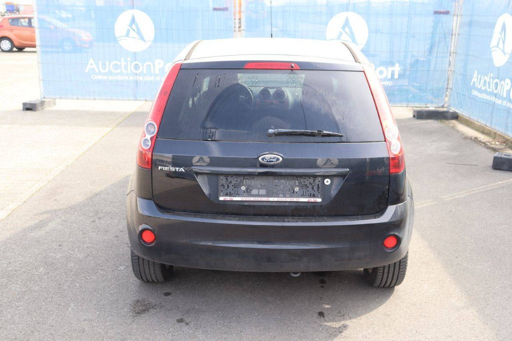 Pkw Ford Fiesta Benzin 70 PS 2008 (Marge)