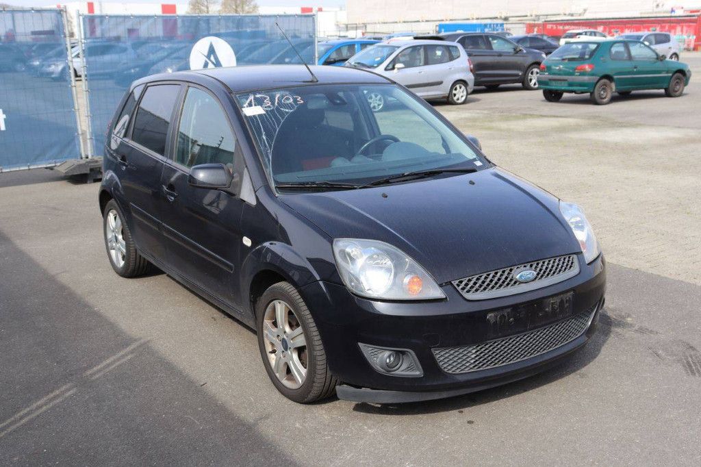 Pkw Ford Fiesta Benzin 70 PS 2008 (Marge)