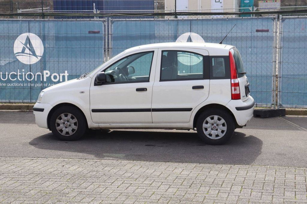 Pkw Fiat Panda Benzin 60 PS 2010 (Marge)
