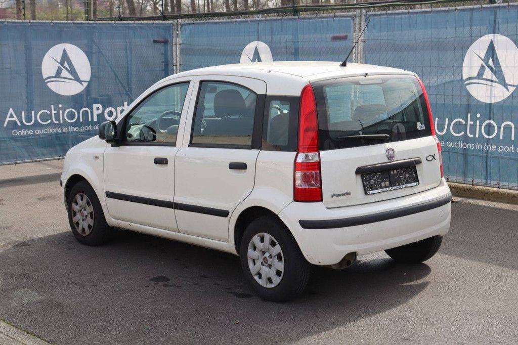 Pkw Fiat Panda Benzin 60 PS 2010 (Marge)