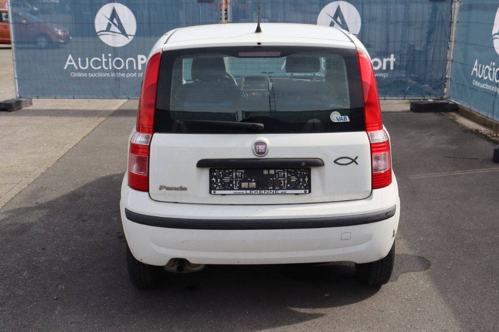 Pkw Fiat Panda Benzin 60 PS 2010 (Marge)